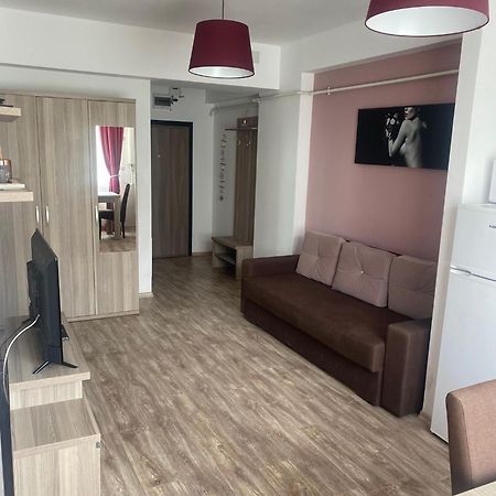 Ionut Summerland Apartments มามายา ภายนอก รูปภาพ