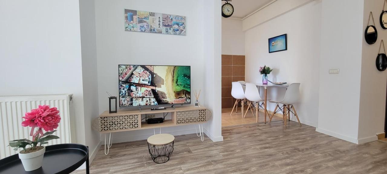 Ionut Summerland Apartments มามายา ภายนอก รูปภาพ